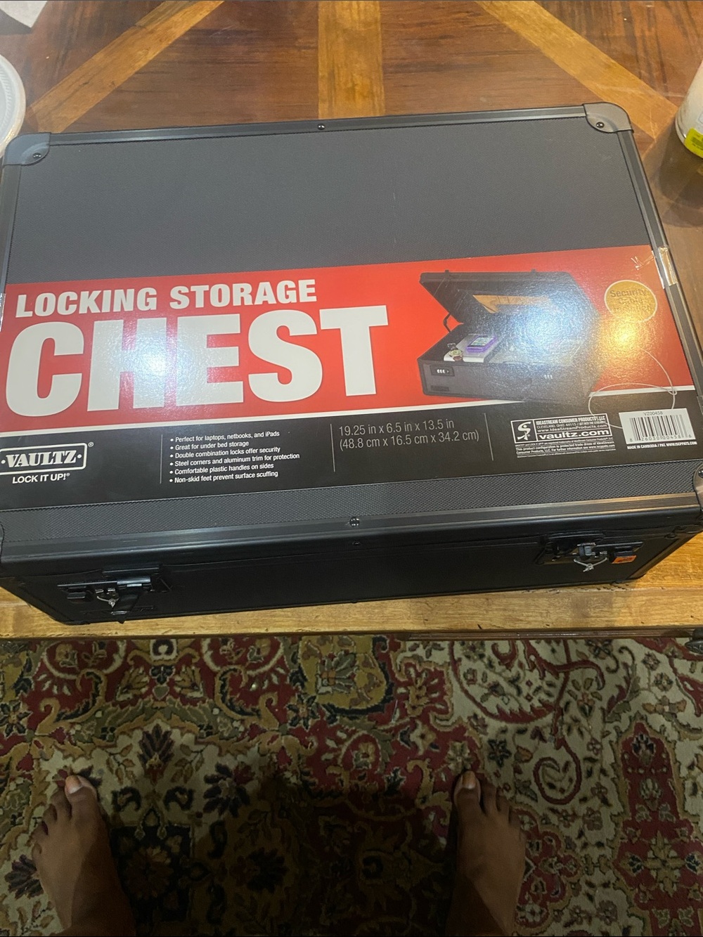Vaultz Locking Storage Chest model VZ00458